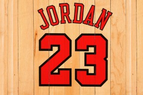 开云体育官方网站-太阳封锁深圳队，当小贾伦在抢七之夜成为北境神话