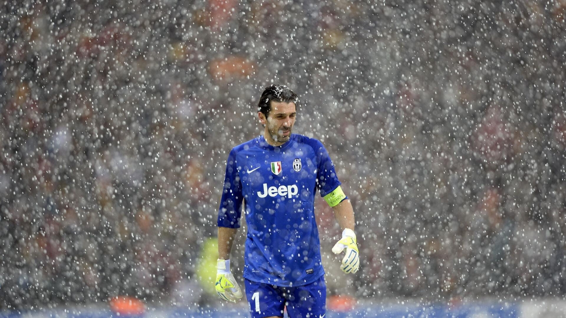 老鹰最后时刻惊险逆转篮网，戈贝尔意外成为关键先生