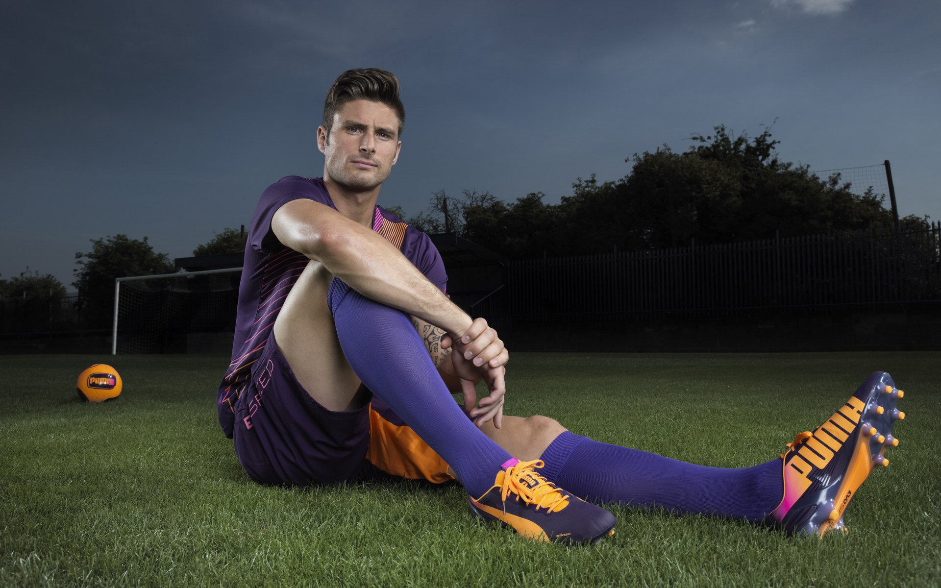 南美德比新篇，乌拉圭完胜巴西，拉什福德惊艳全场